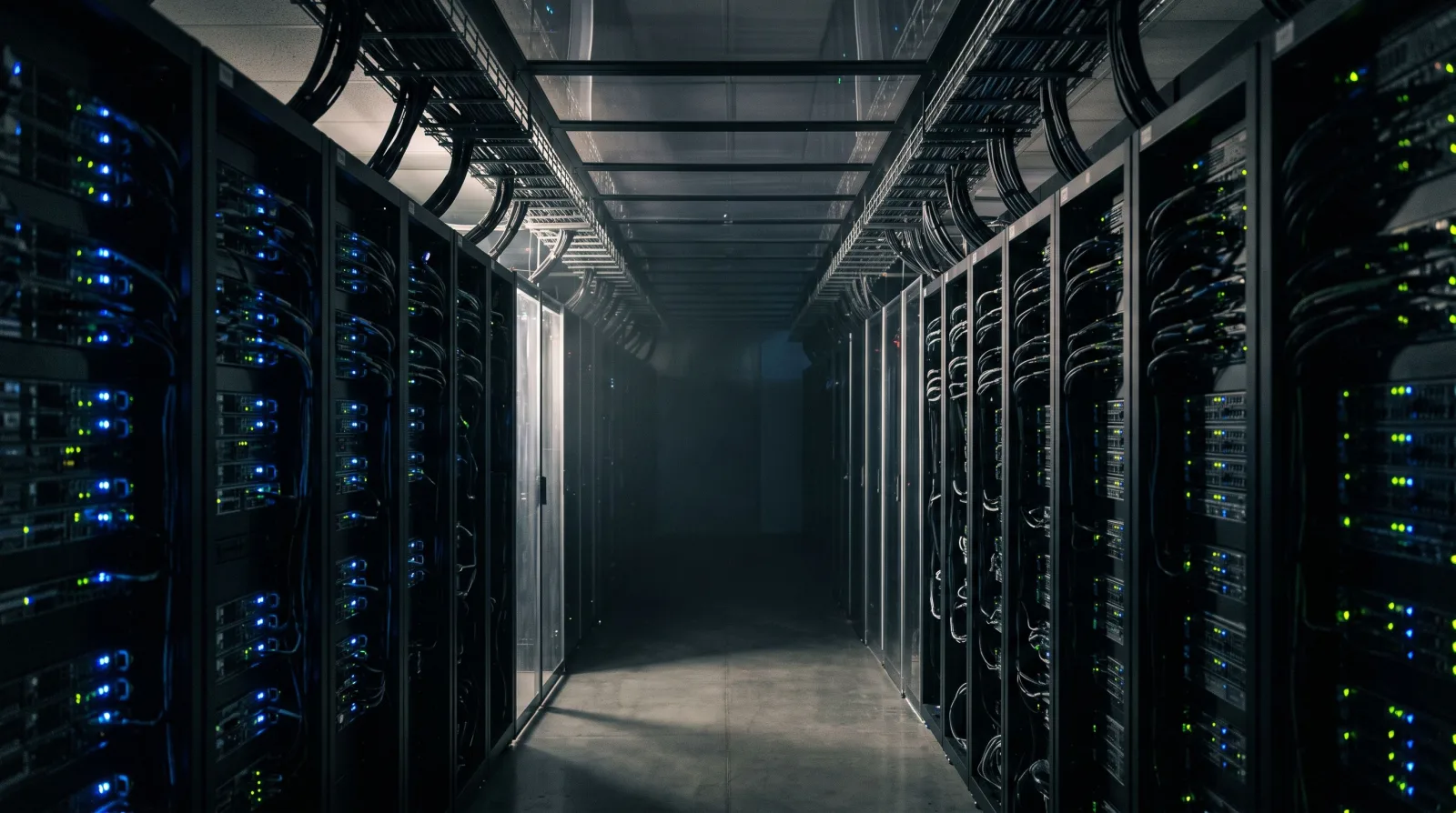 Les data centers engloutissent presque autant d&rsquo;électricité que toute la France